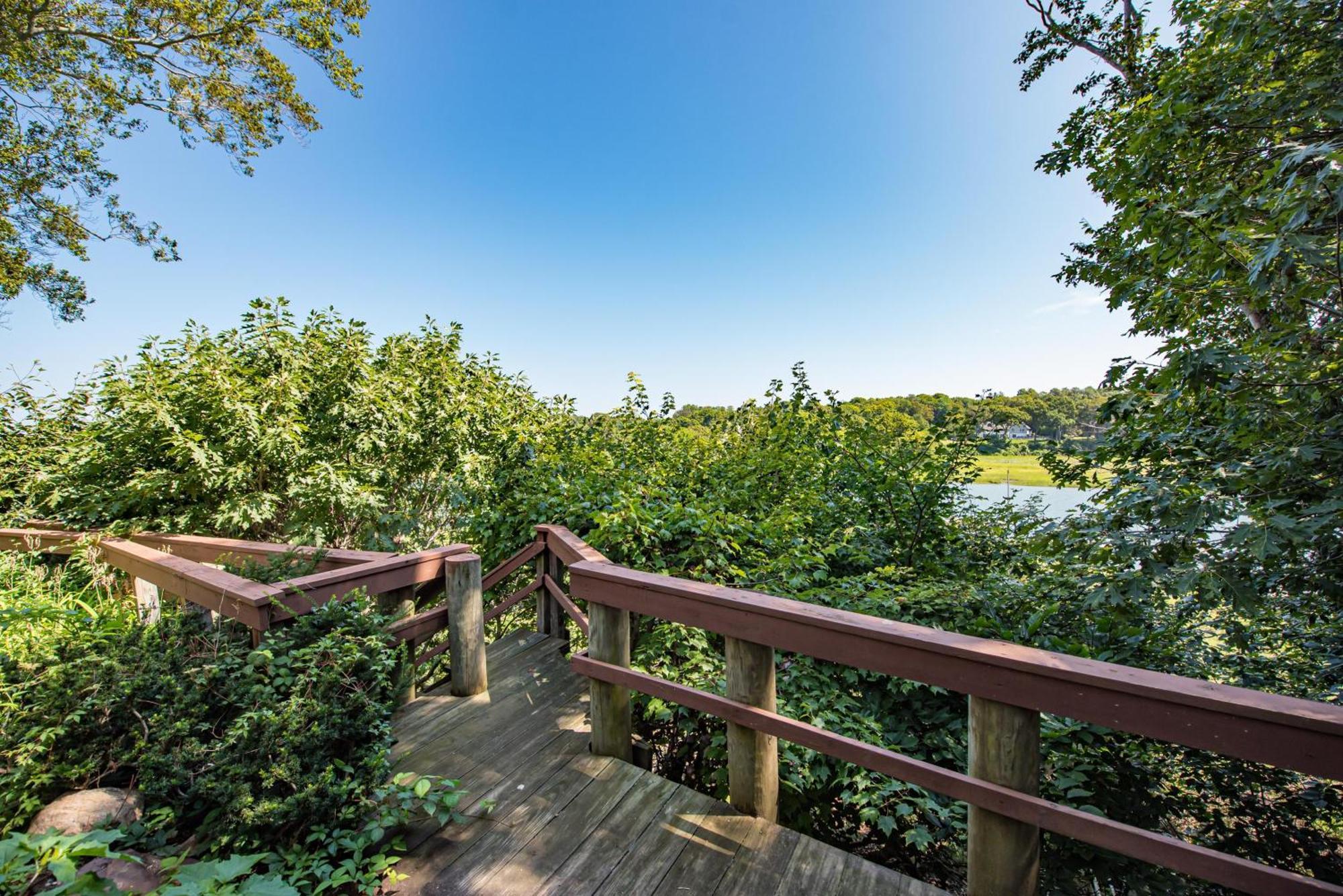Nature'S Paradise: Private Dock & Water Views Mattituck Luaran gambar