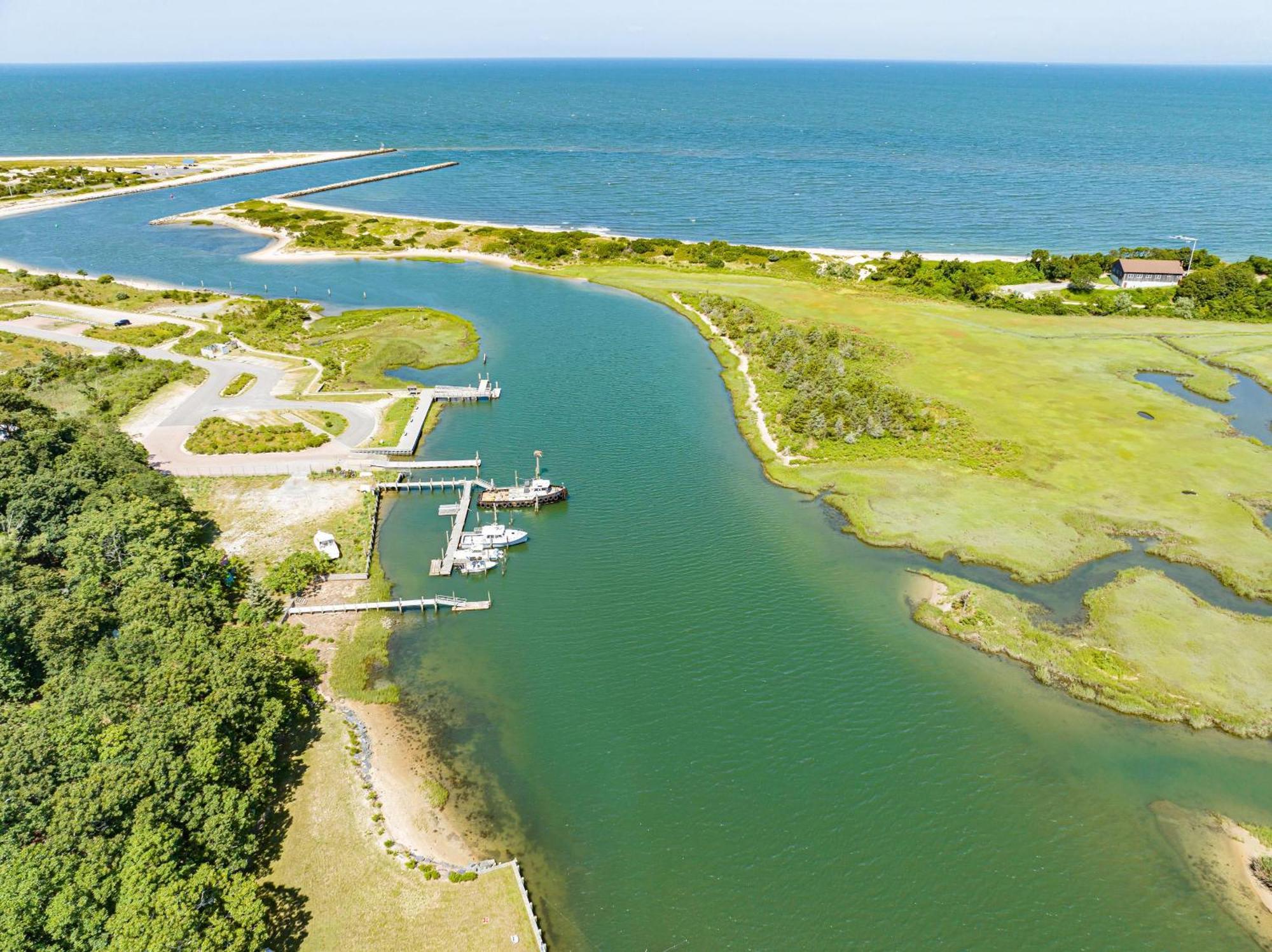 Nature'S Paradise: Private Dock & Water Views Mattituck Luaran gambar